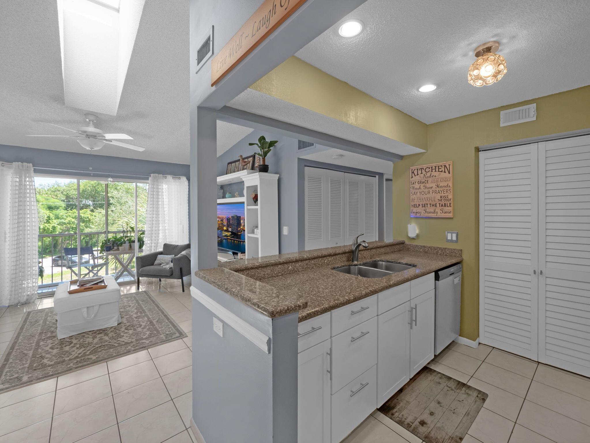 Homes for sale in Delray Beach, FL | 13771 Oneida Dr #C3, Delray Beach, FL 33446 | MLS# R11106556