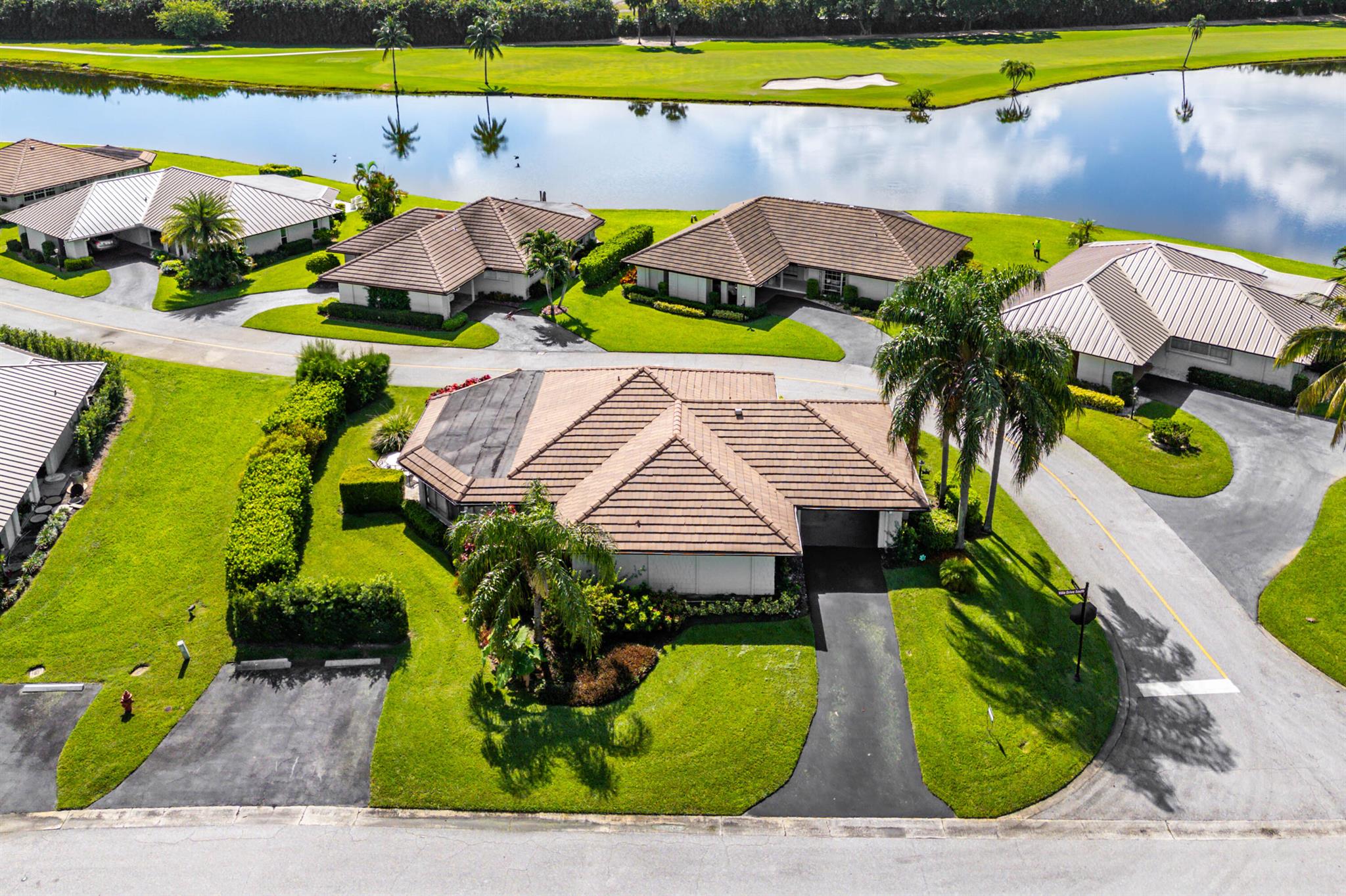 Homes for sale in Atlantis, FL | 328 Cedar Key Circle, Atlantis, FL 33462 | MLS# R11106563