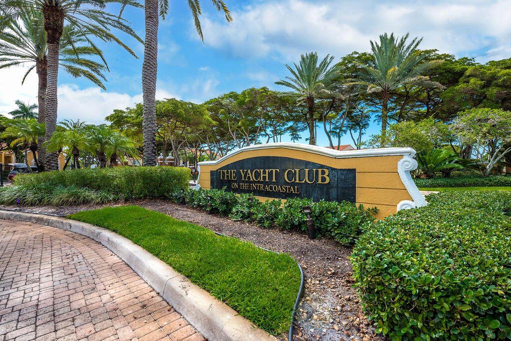 Homes for sale in Hypoluxo, FL | 160 Yacht Club Way #109, Hypoluxo, FL 33462 | MLS# R11106619