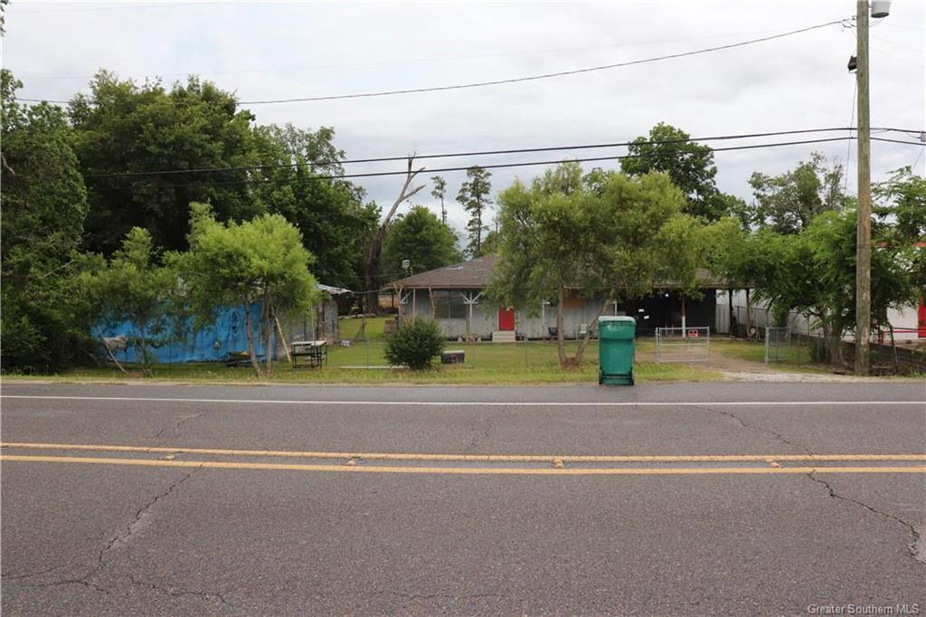 2705 E Napoleon Street — photo 3