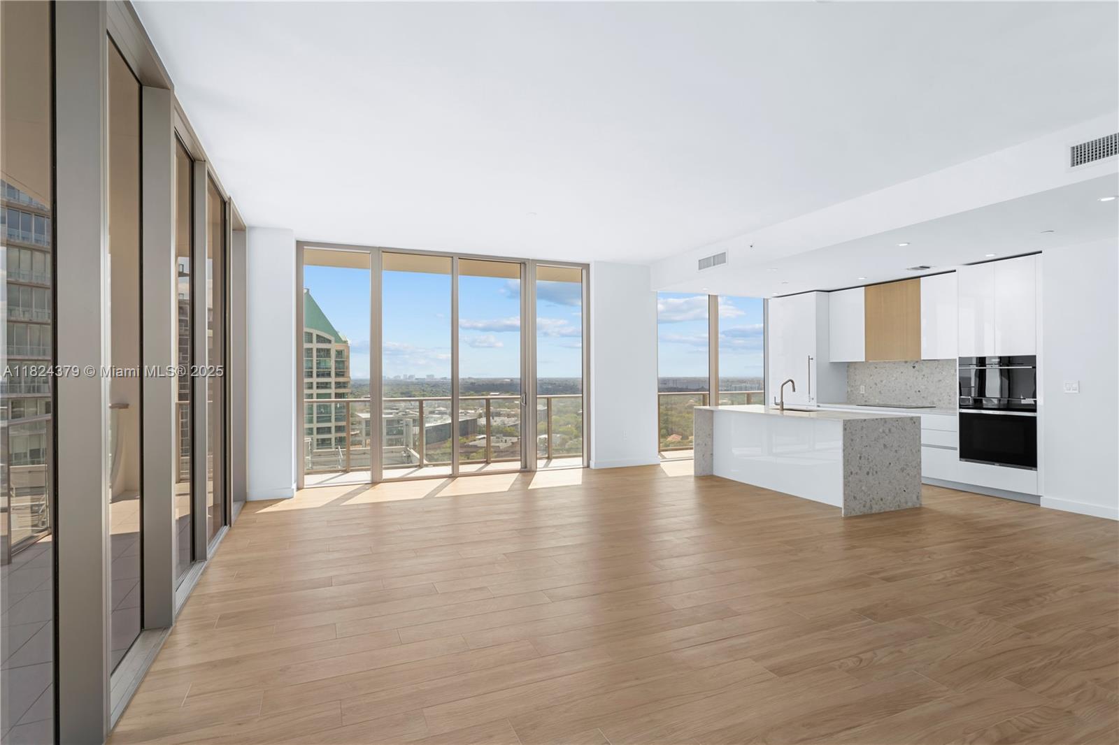 2678 Tigertail Ave #1707, Miami FL 33133