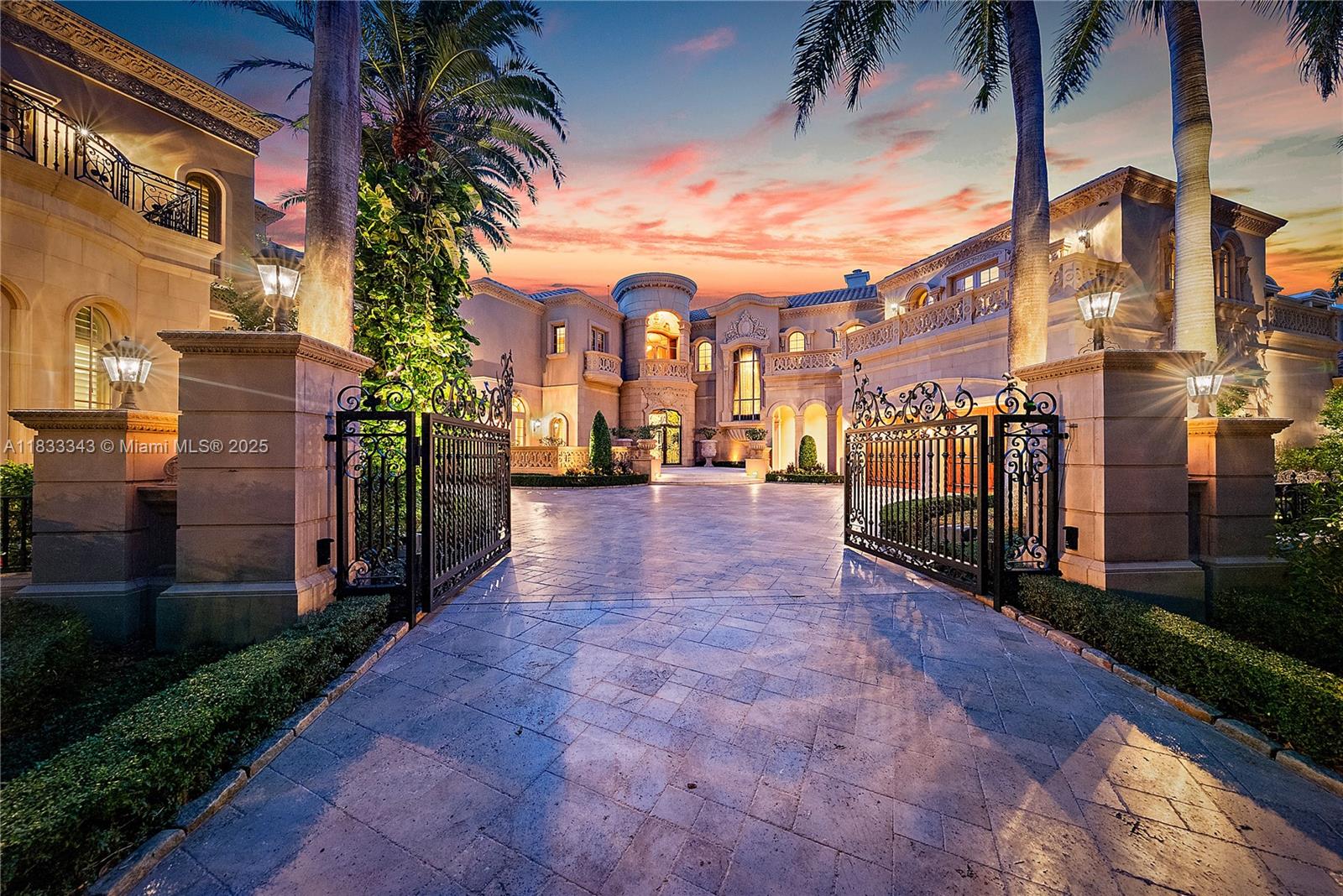 209 Commodore Dr Jupiter, FL 33477