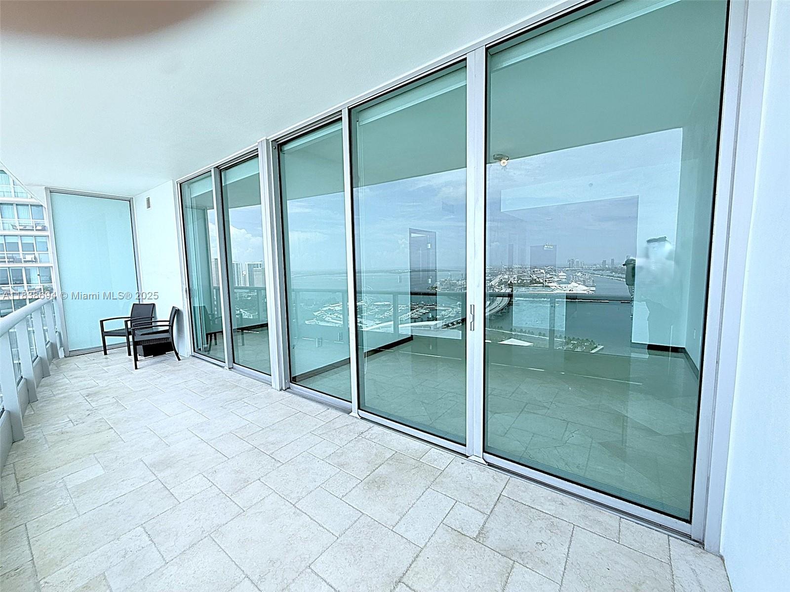 900 Biscayne Blvd #3803, Miami FL 33132