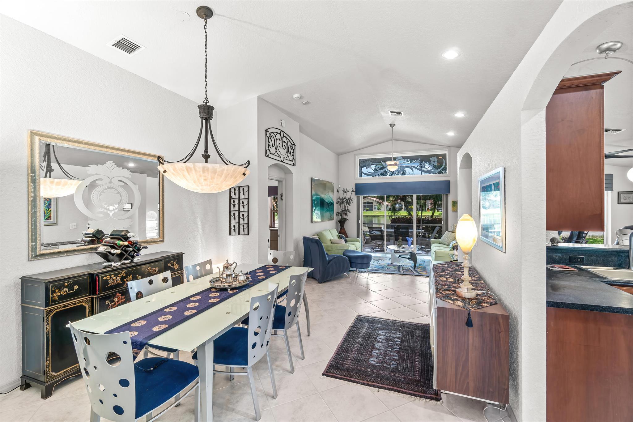 Homes for sale in Boynton Beach, FL | 7370 Modena Dr, Boynton Beach, FL 33437 | MLS# R11106843