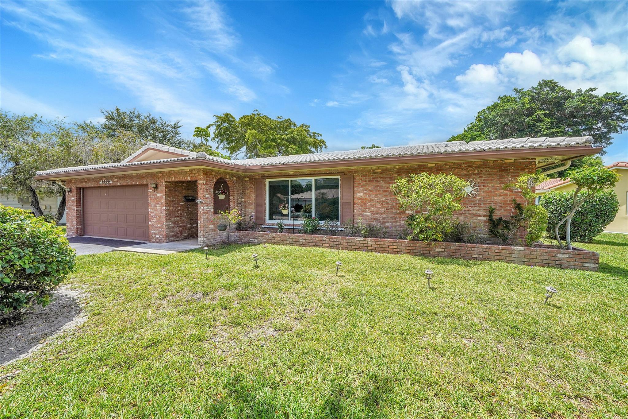 3660 Nw 108th Dr Coral Springs FL 33065 | F10514730