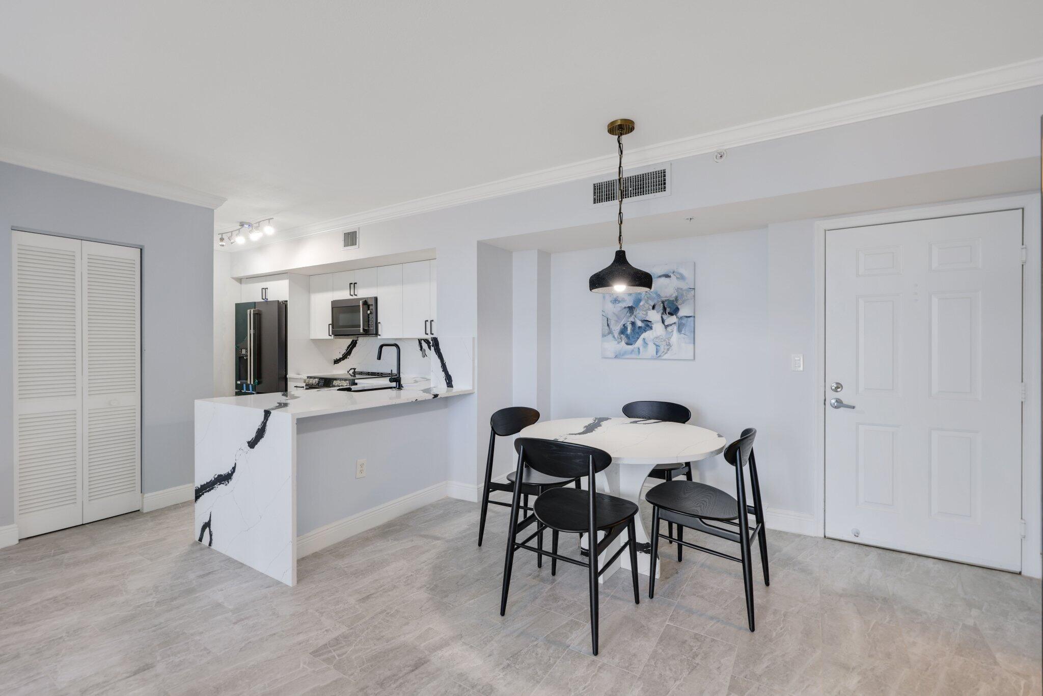 Tower Condo At Cityplace