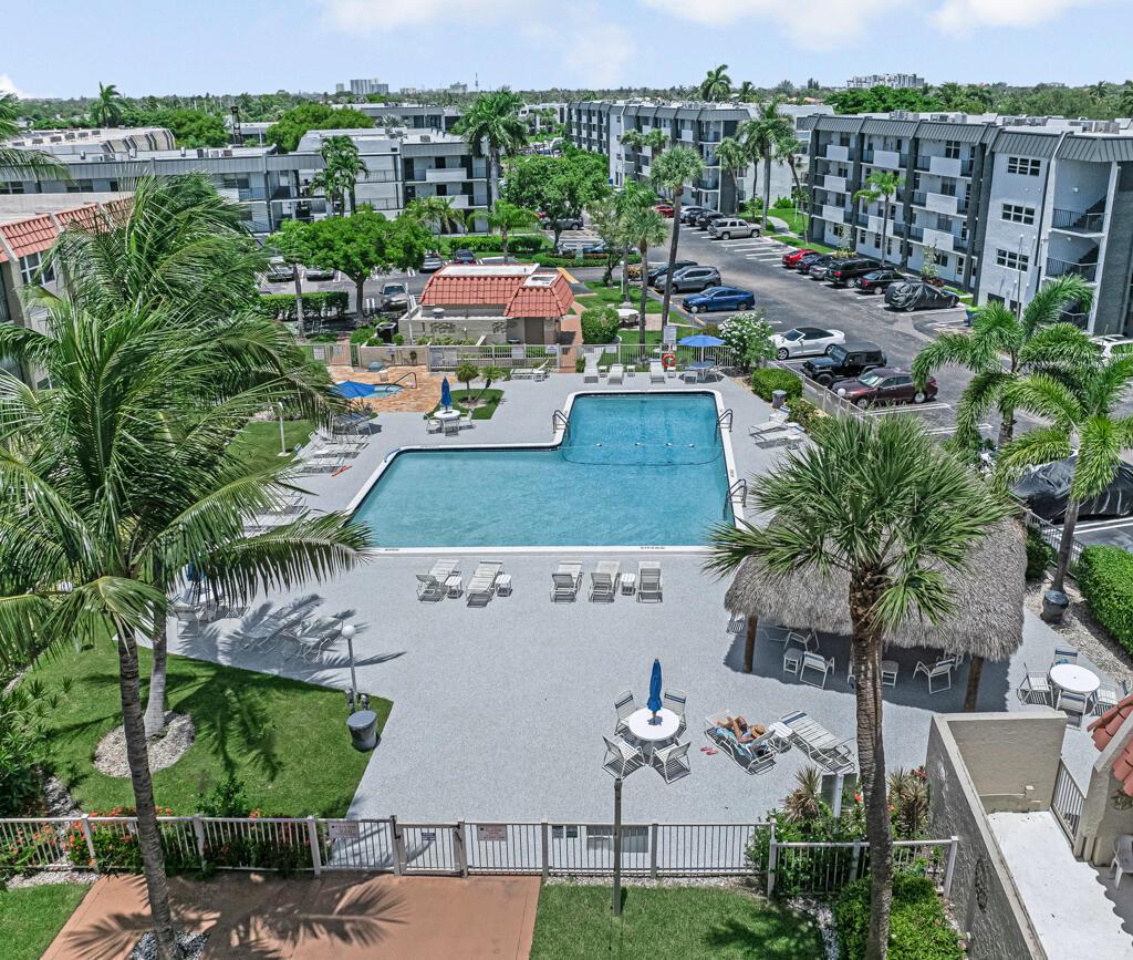 Island Club Two Condo