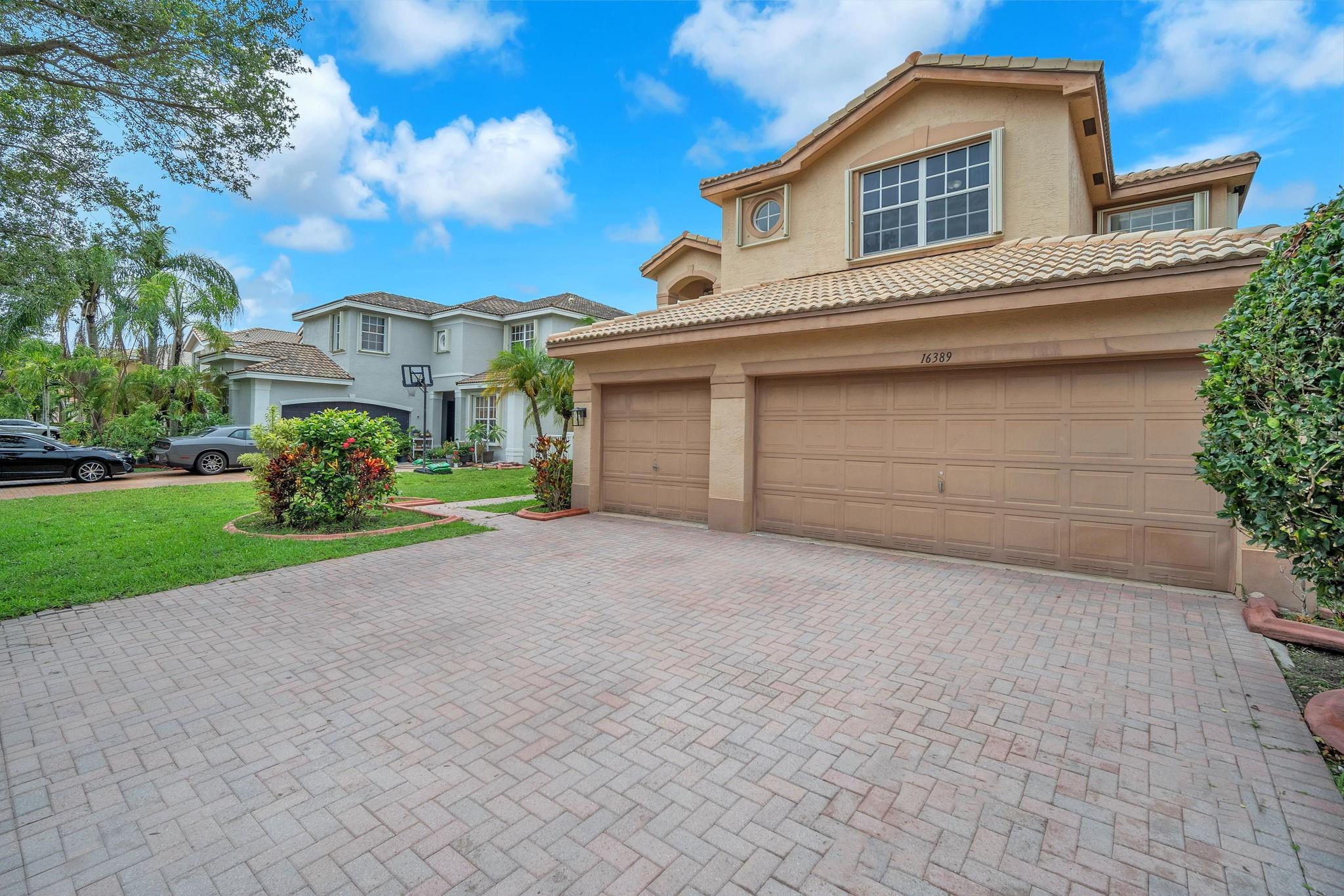 Homes for sale in Miramar, FL | 16389 Sw 31st St, Miramar, FL 33027 | MLS# F10513671