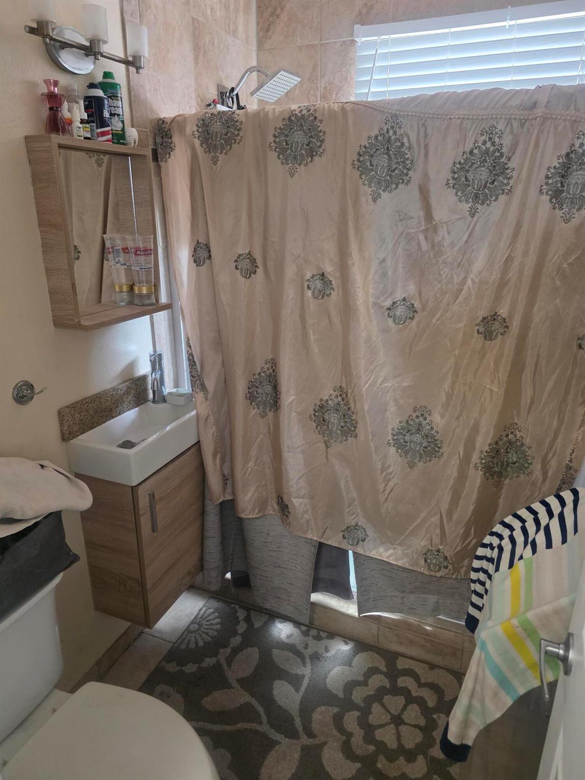 Homes for sale in Lake Worth Beach, FL | 302 Lake Osborne Dr #4, Lake Worth Beach, FL 33461 | MLS# R11107151