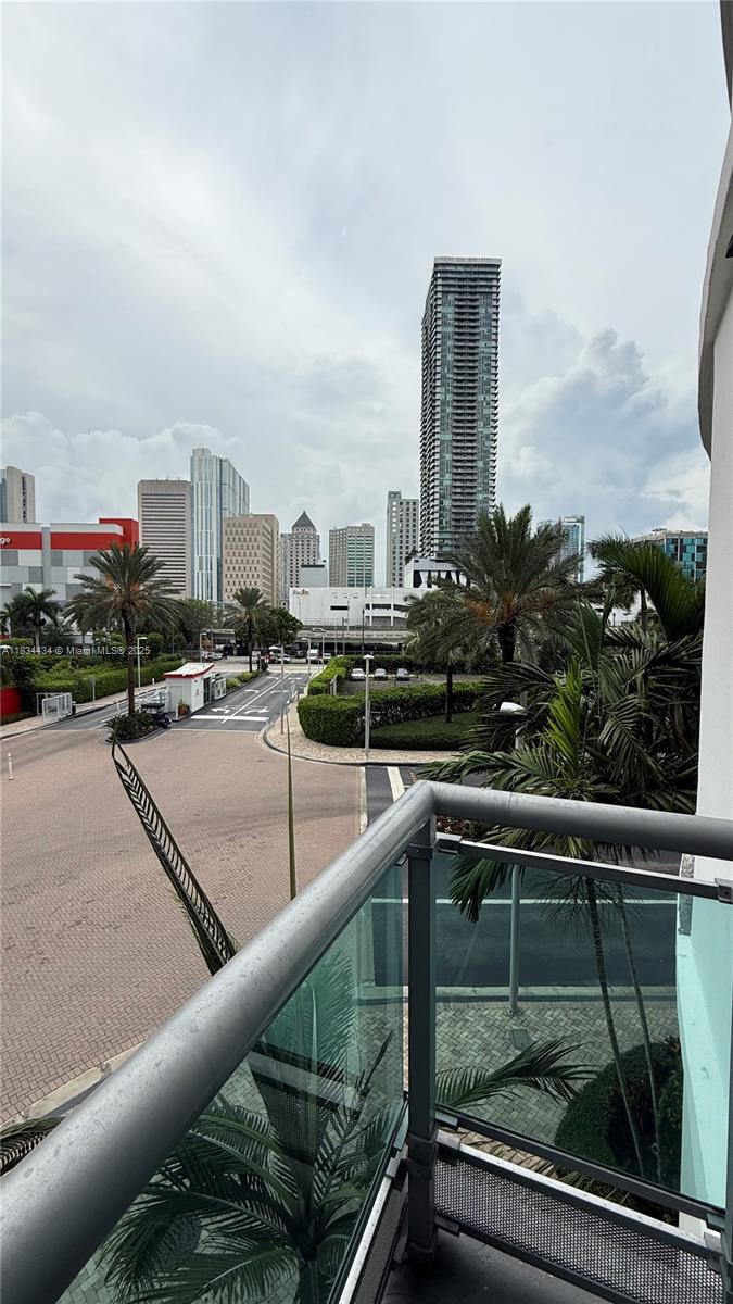 350 S Miami Ave #312, Miami FL 33130