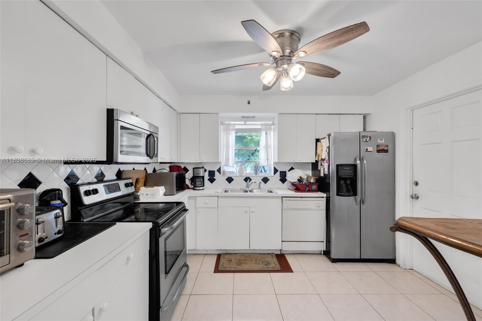 Eastbrook Condominium Apt