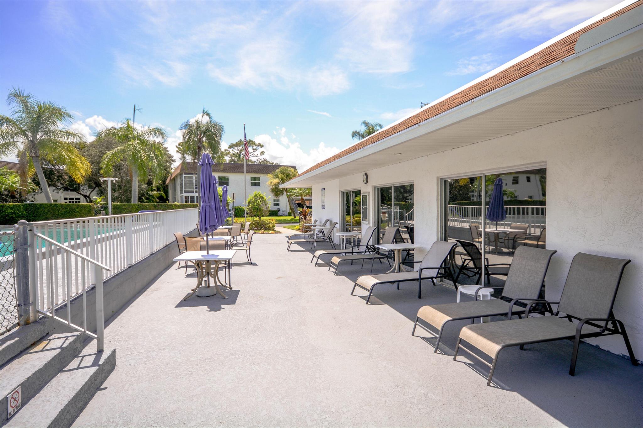 Homes for sale in Stuart, FL | 2950 Se Ocean Boulevard #1-7, Stuart, FL 34996 | MLS# R11107385