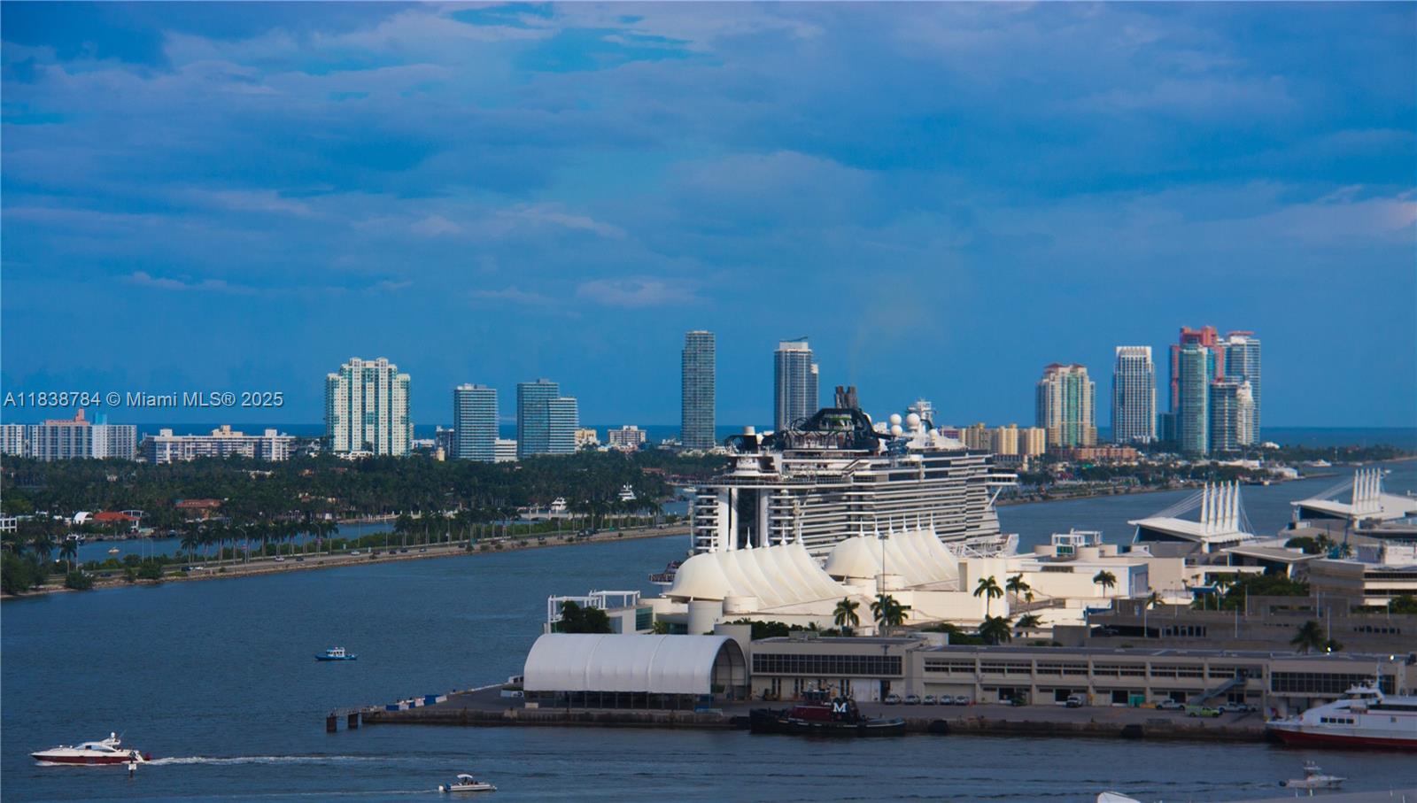 888 Biscayne Blvd #1907, Miami FL 33132