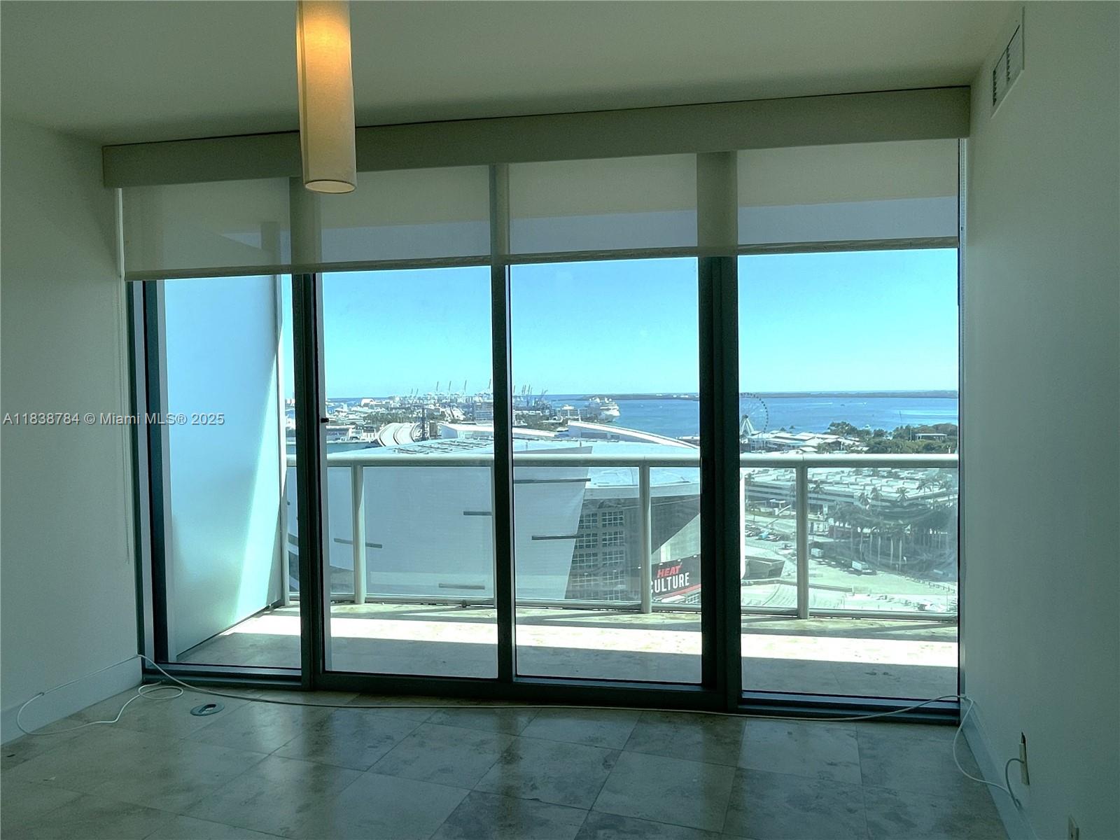 888 Biscayne Blvd #1907, Miami FL 33132