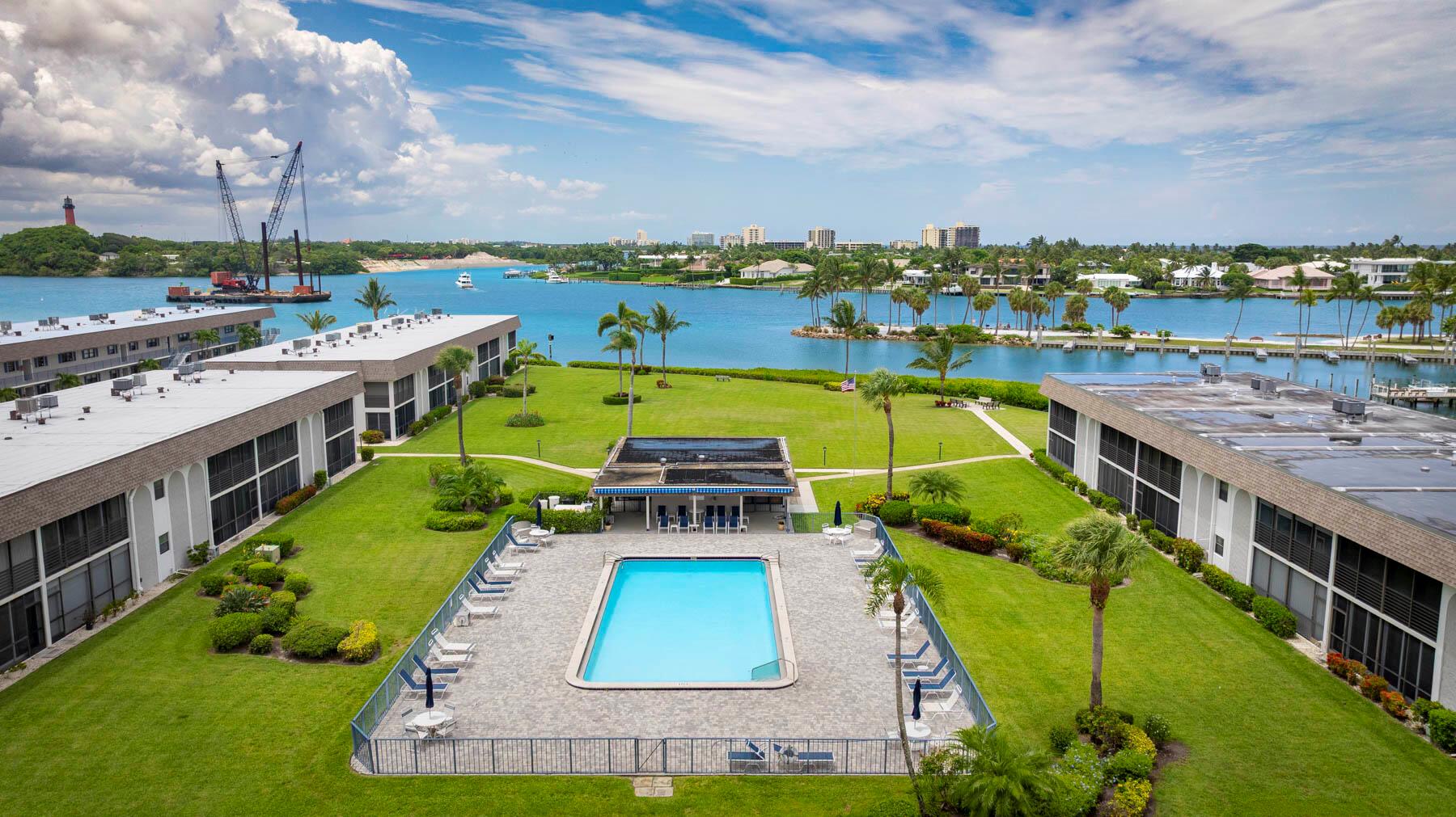 Homes for sale in Jupiter, FL | 755 Saturn Street #F203, Jupiter, FL 33477 | MLS# R11107503