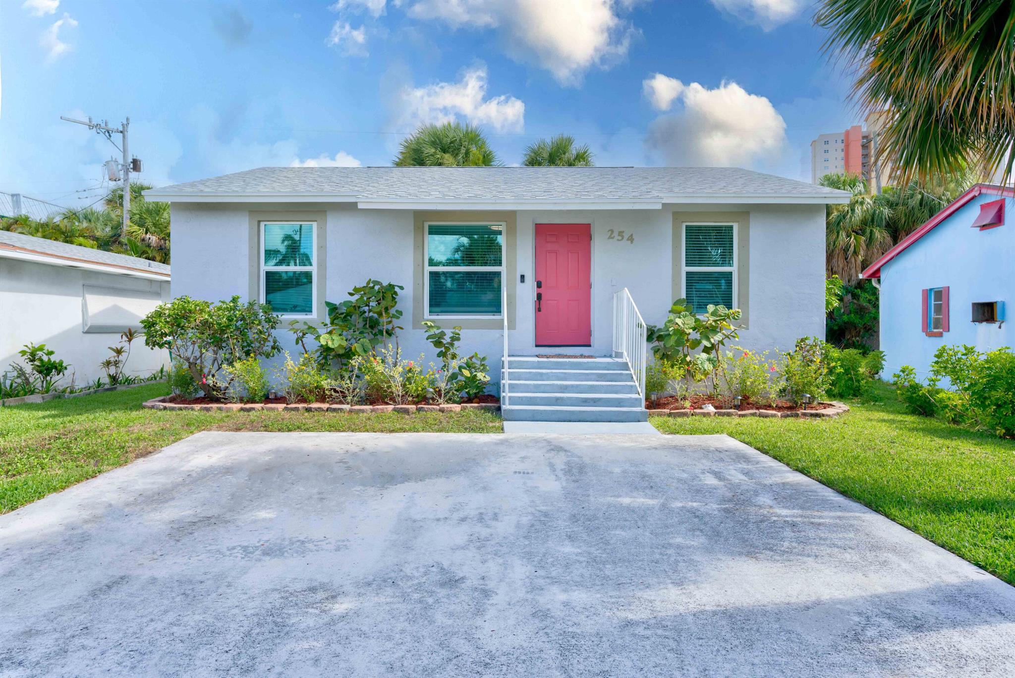 254 E 25th Street Riviera Beach FL 33404 | R11107531