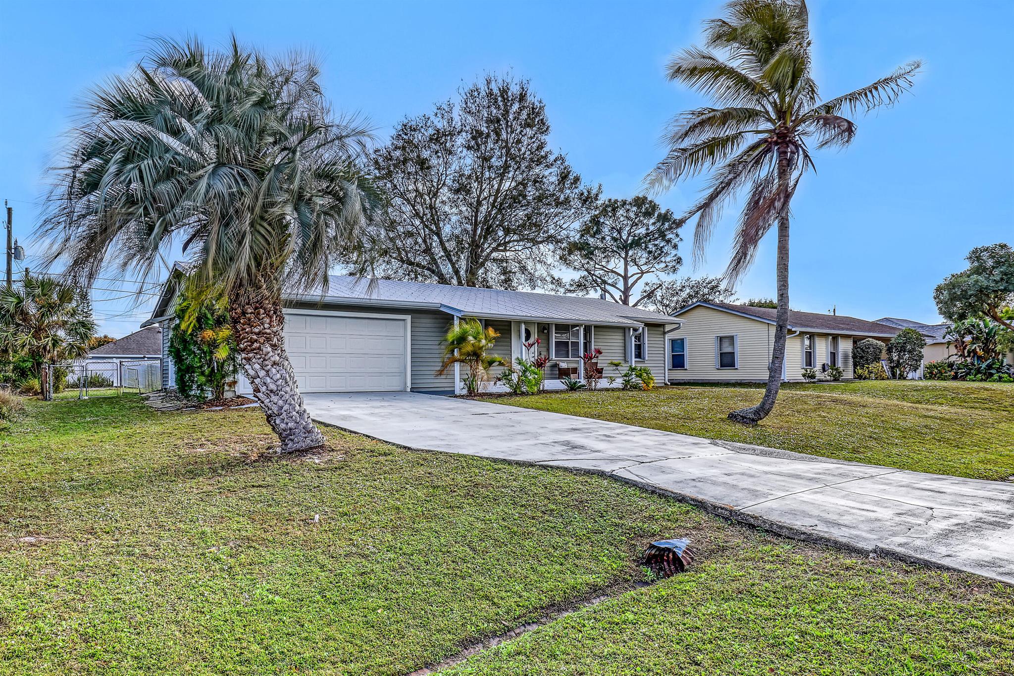 Homes for sale in Port St Lucie, FL | 1925 Sw Idaho Lane, Port St Lucie, FL 34984 | MLS# R11107544