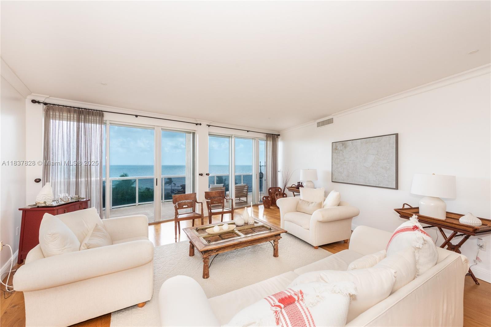 Condo for Rent in Bal Harbour, FL