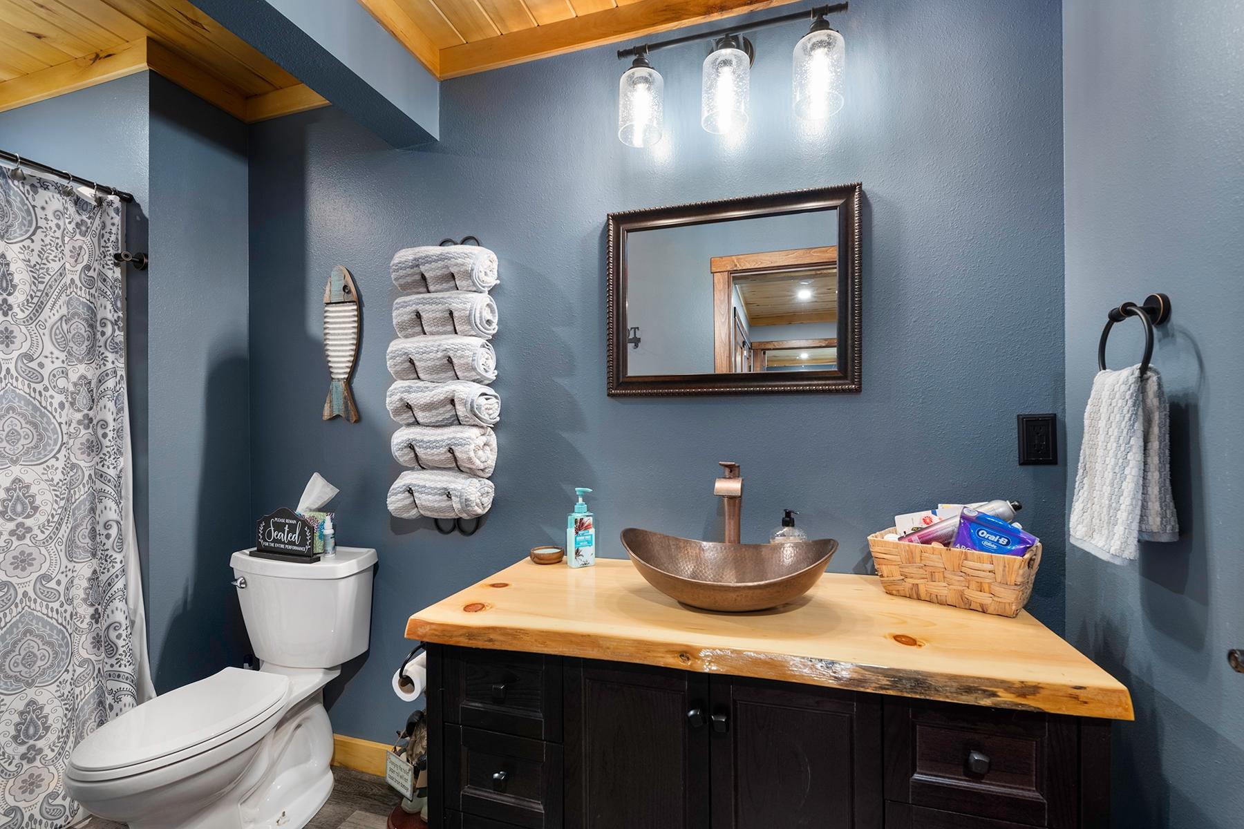 Lake Nokomis Property 2005 Reel Em In Rd Photo 9