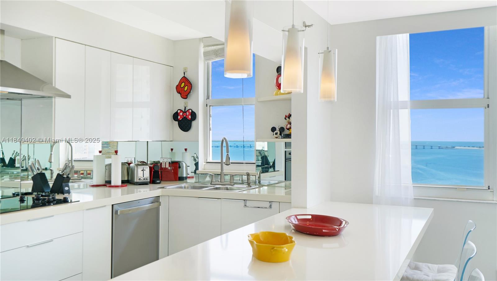 770 Claughton Island Dr #1502, Miami FL 33131