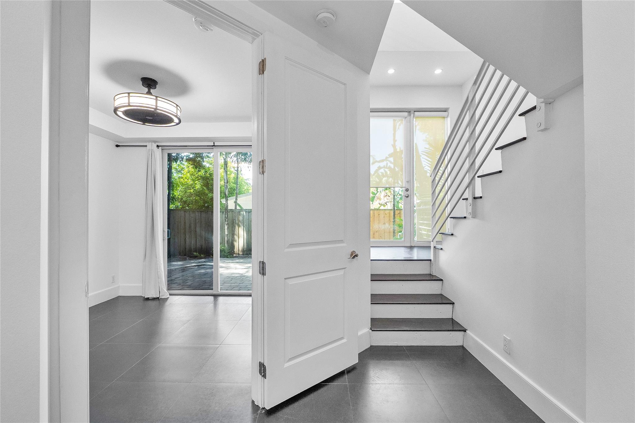 Homes for sale in Fort Lauderdale, FL | 801 Se 12Th Court, Fort Lauderdale, FL 33316 | MLS# F10514936