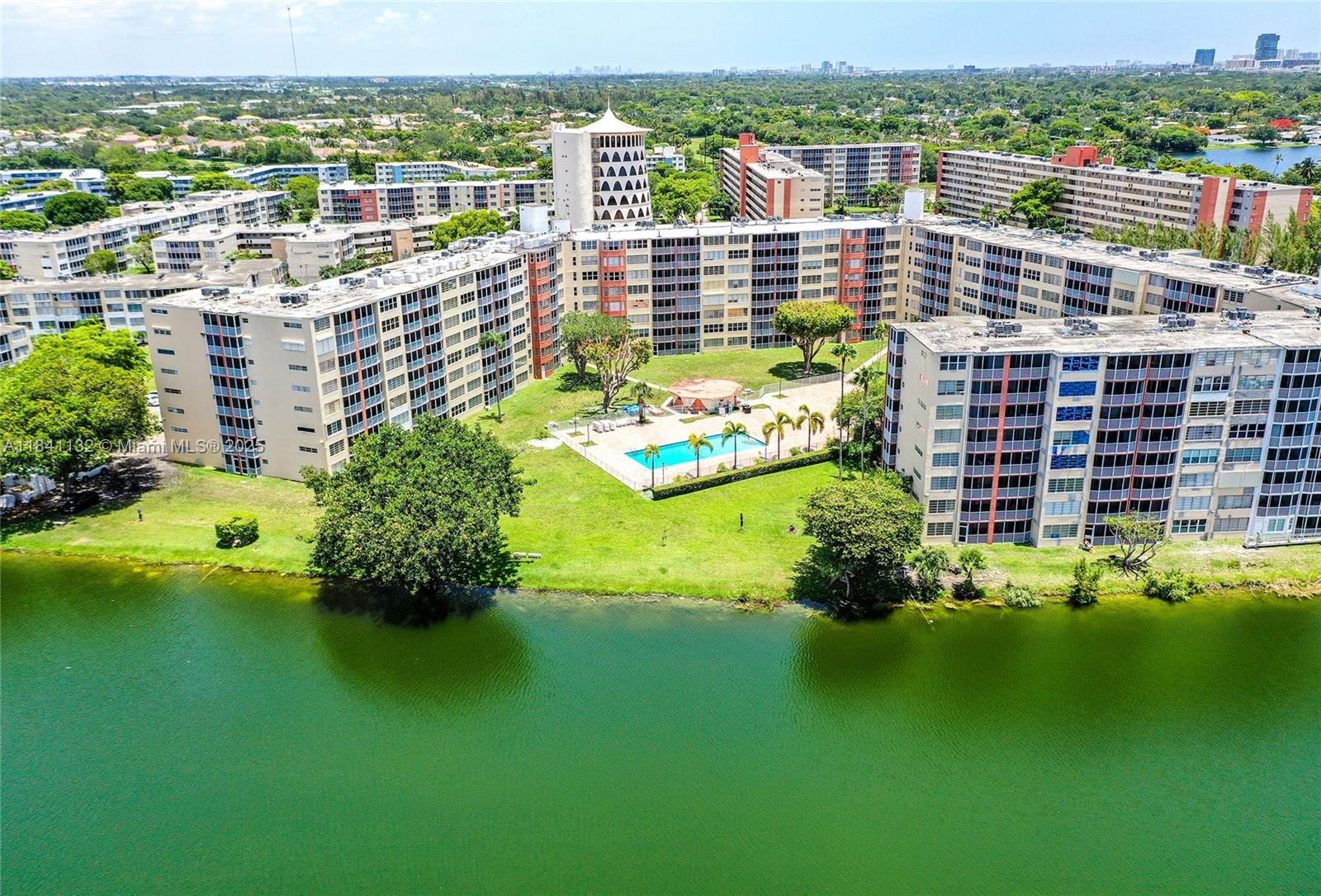 Jade Winds Group-Daisy Ga