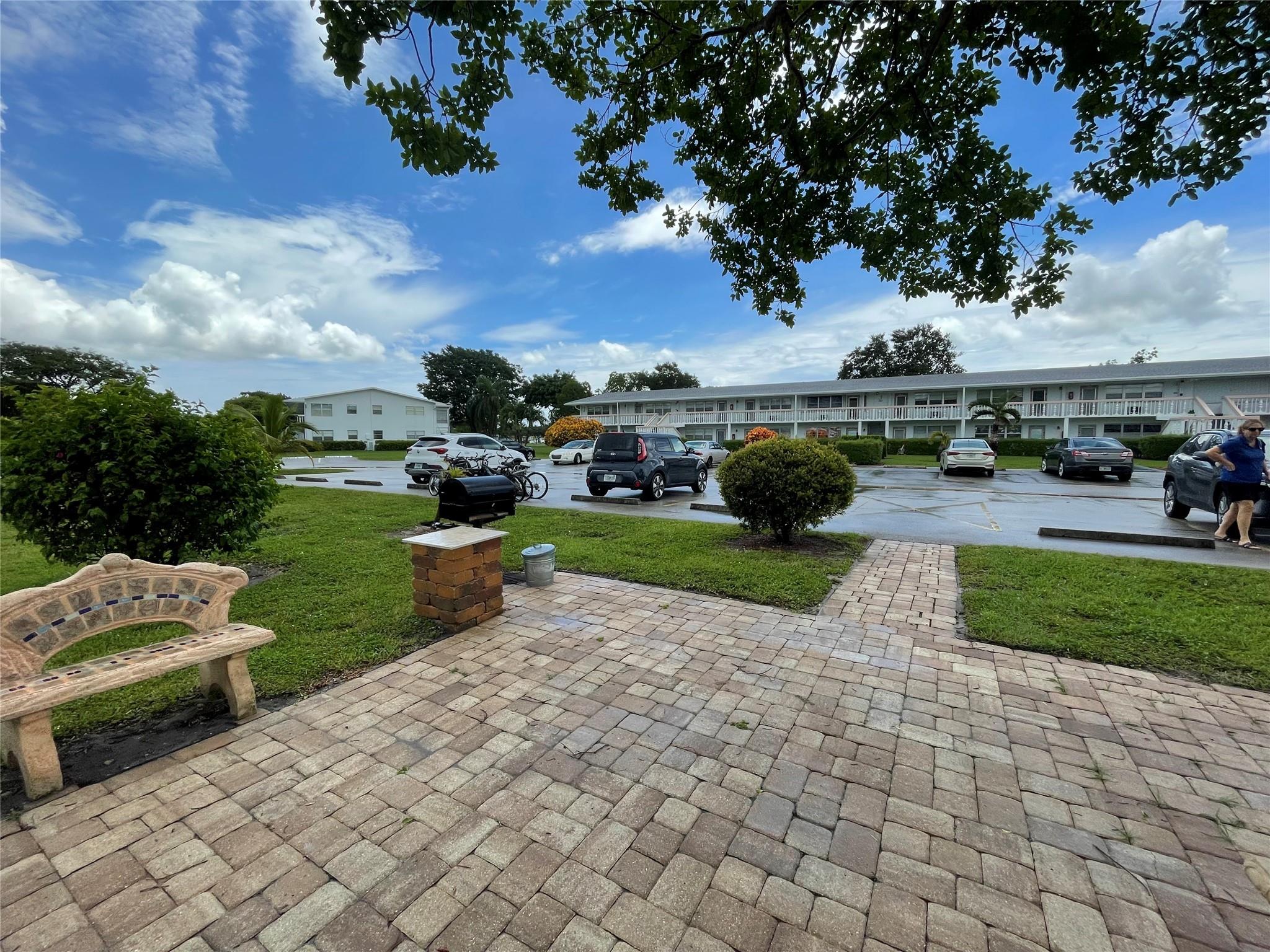 Homes for sale in Deerfield Beach, FL | 139 Oakridge J #139, Deerfield Beach, FL 33442 | MLS# F10514429