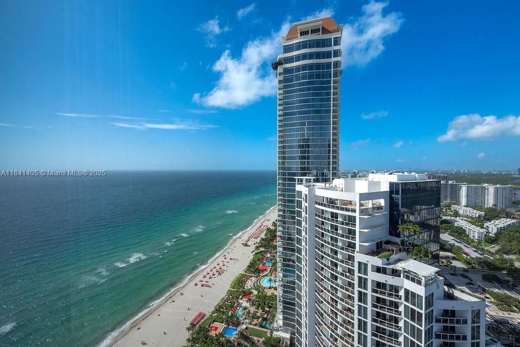 Condo for Sale in Sunny Isles Beach, FL