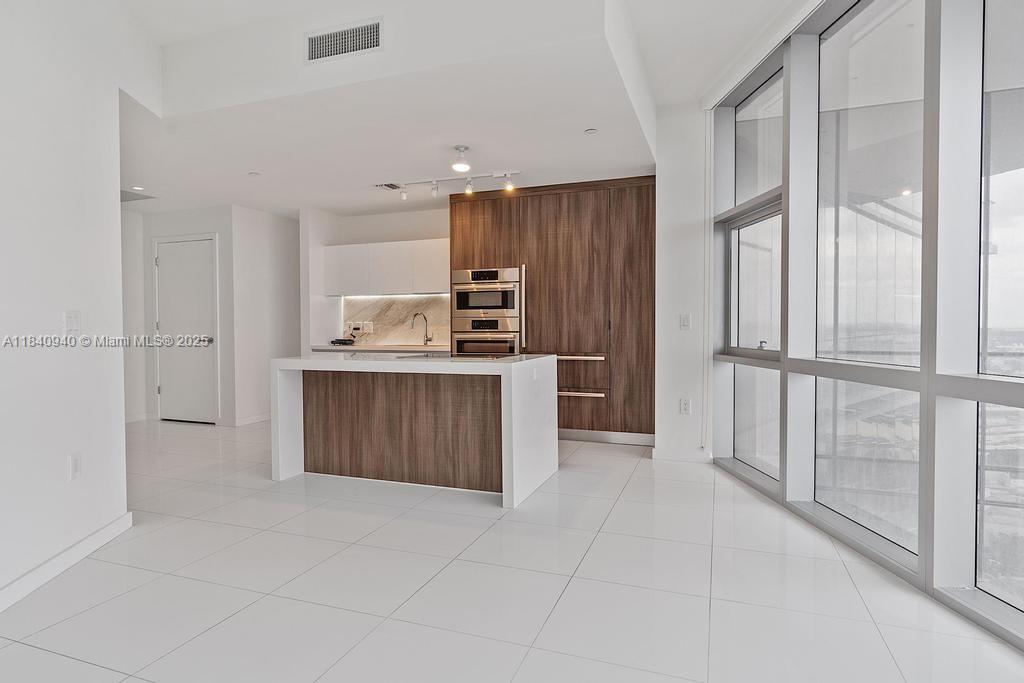 Homes for sale in Miami, FL | 851 Ne 1St Ave #2102, Miami, FL 33132 | MLS# A11840940