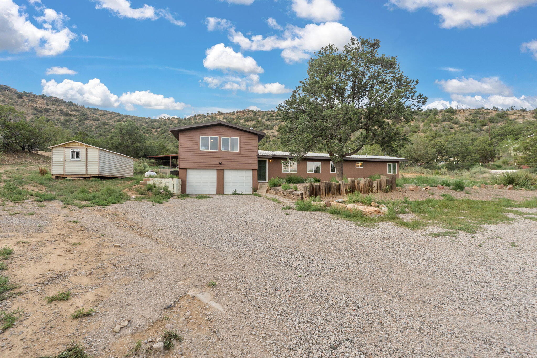 Homes for sale in Tijeras, NM | 145 Rincon Loop Rd, Tijeras, NM 87059 | MLS# 1087923