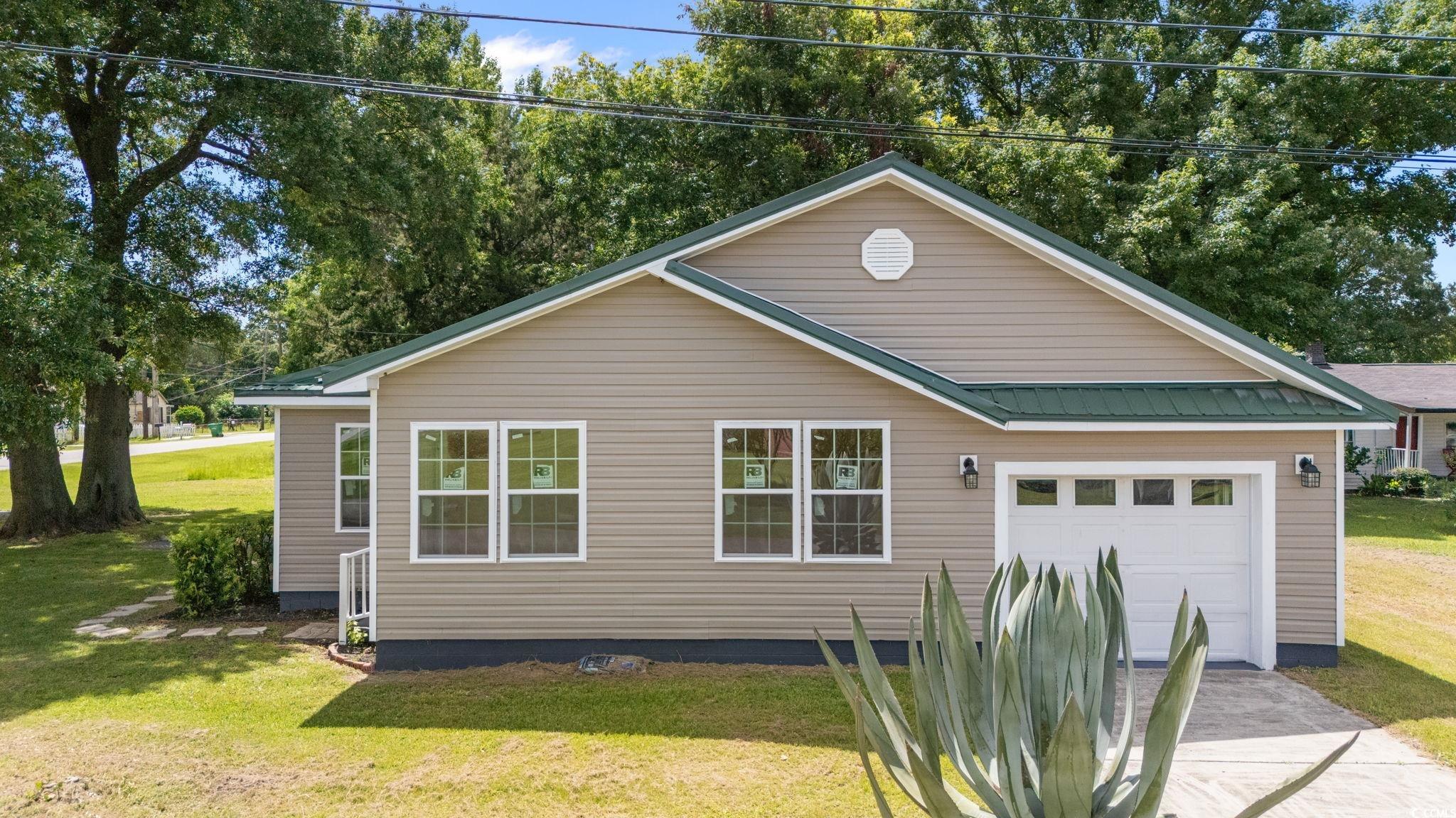 1821 Hawkins St. Georgetown, SC 29440