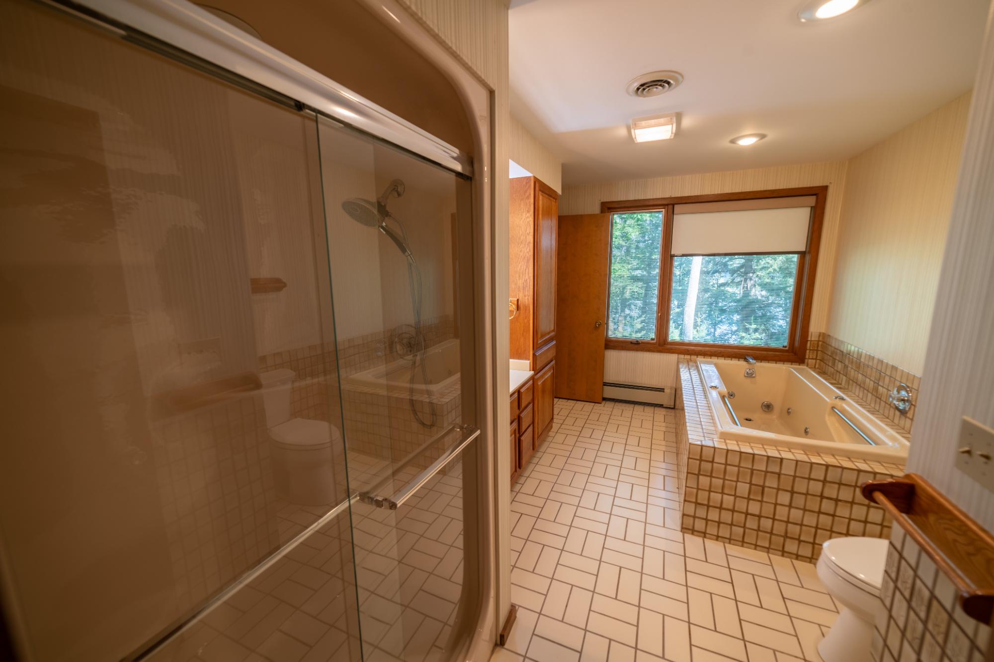 Lake Creek Property 4239 Forest Point Dr Photo 37