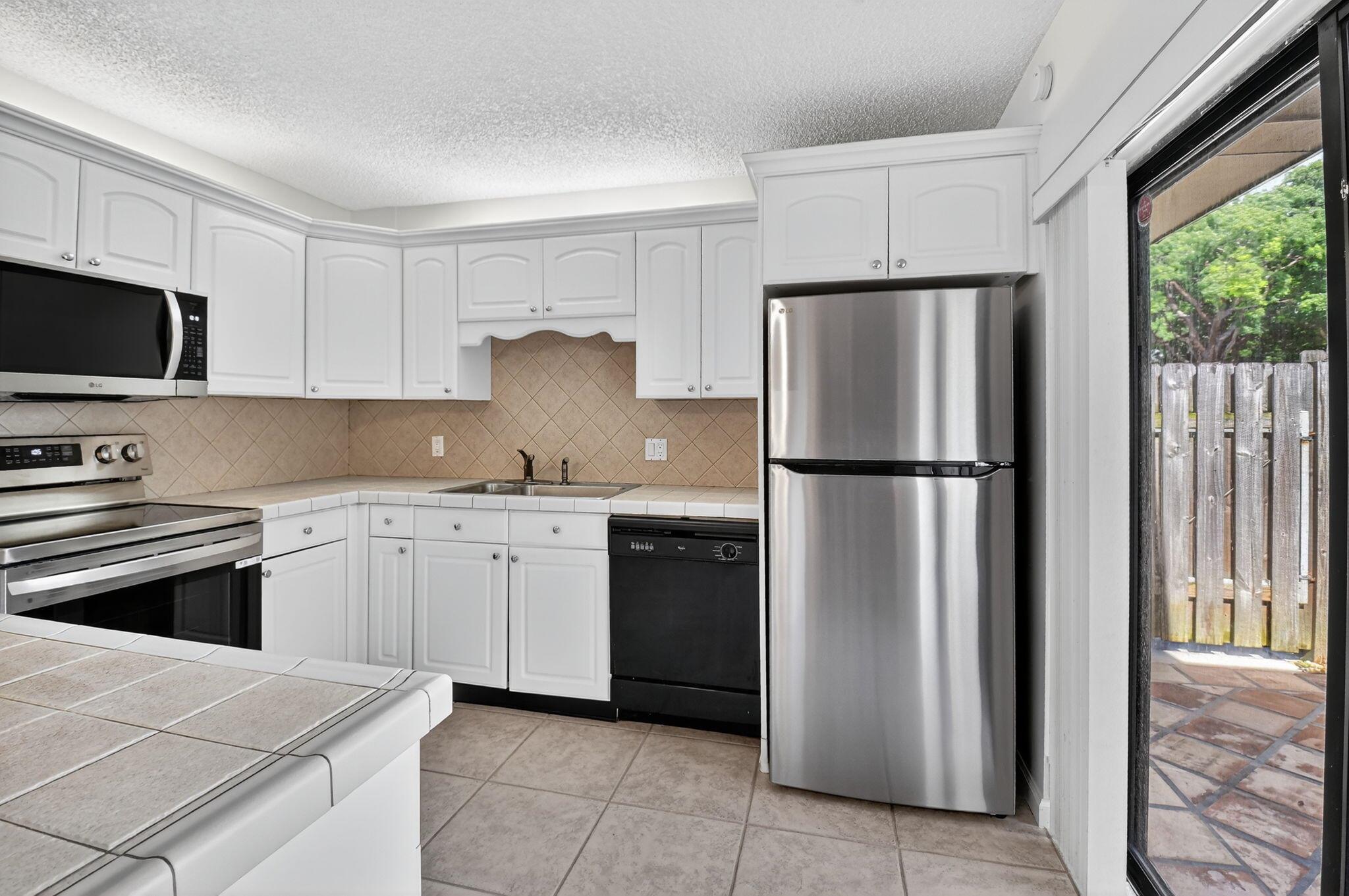 Homes for sale in Delray Beach, FL | 2907 Sw 22nd Circle #39d, Delray Beach, FL 33445 | MLS# R11108189