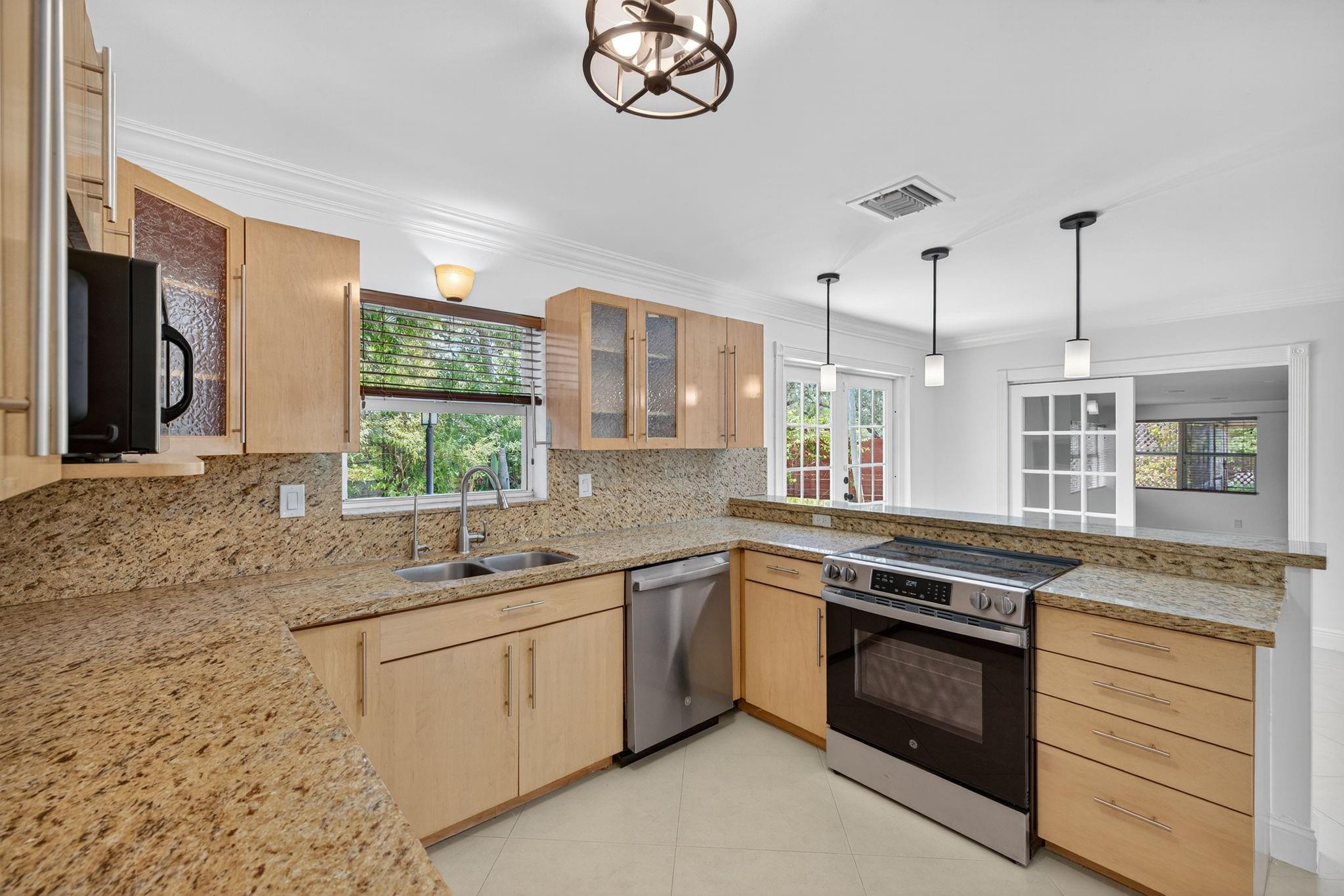 Homes for sale in Wilton Manors, FL | 2924 Nw 8Th Ave, Wilton Manors, FL 33311 | MLS# F10515631