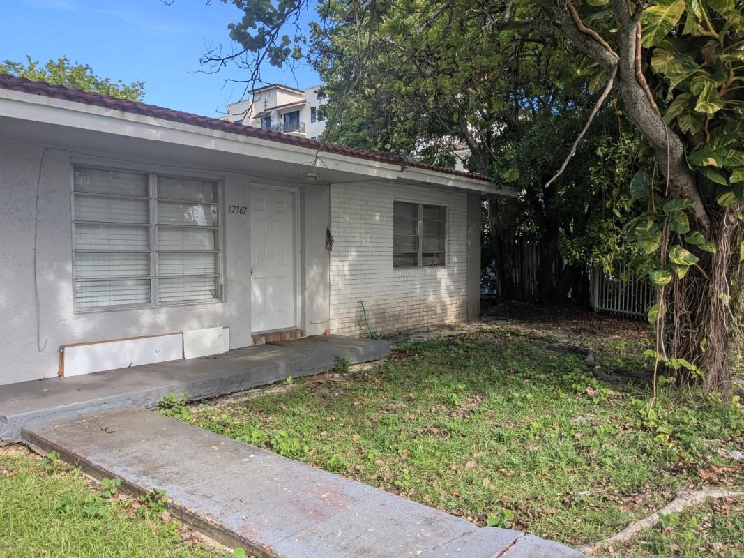 Homes for sale in Palmetto Bay, FL | 17367 Sw 95th Ave #17367, Palmetto Bay, FL 33157 | MLS# F10515645