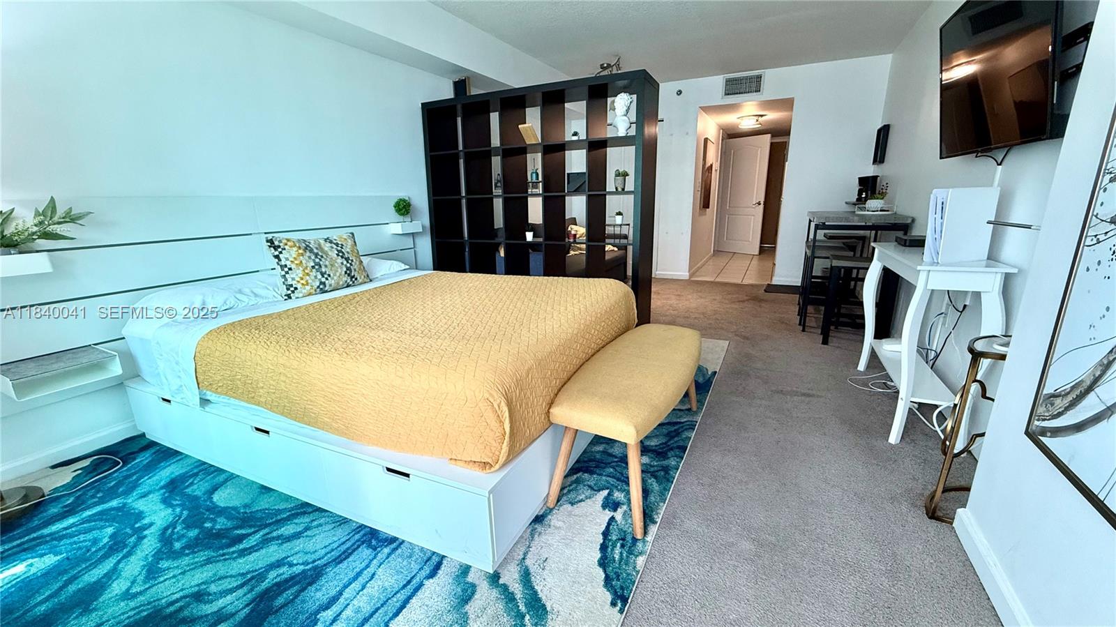 The Club At Brickell Bay