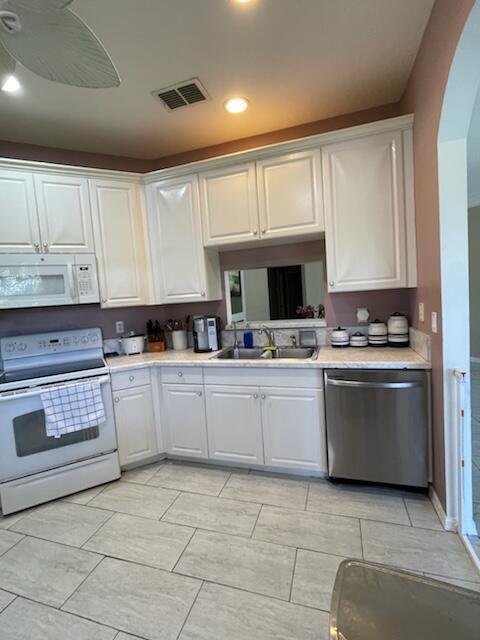 Homes for sale in Port St Lucie, FL | 10070 Sw Chadwick Dr, Port St Lucie, FL 34987 | MLS# R11108384