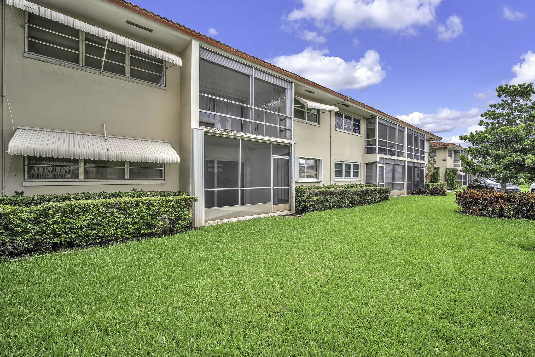 Homes for sale in Lighthouse Point, FL | 2130 Ne 36th Street #63, Lighthouse Point, FL 33064 | MLS# R11108397