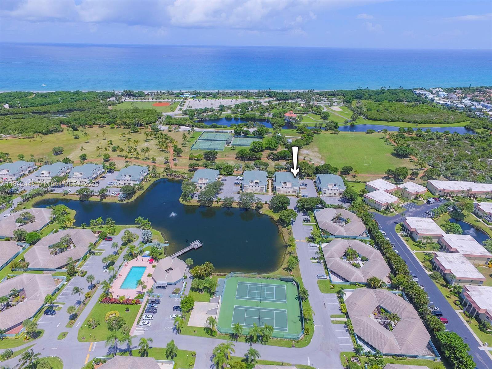 Bella Vista On The Park Co