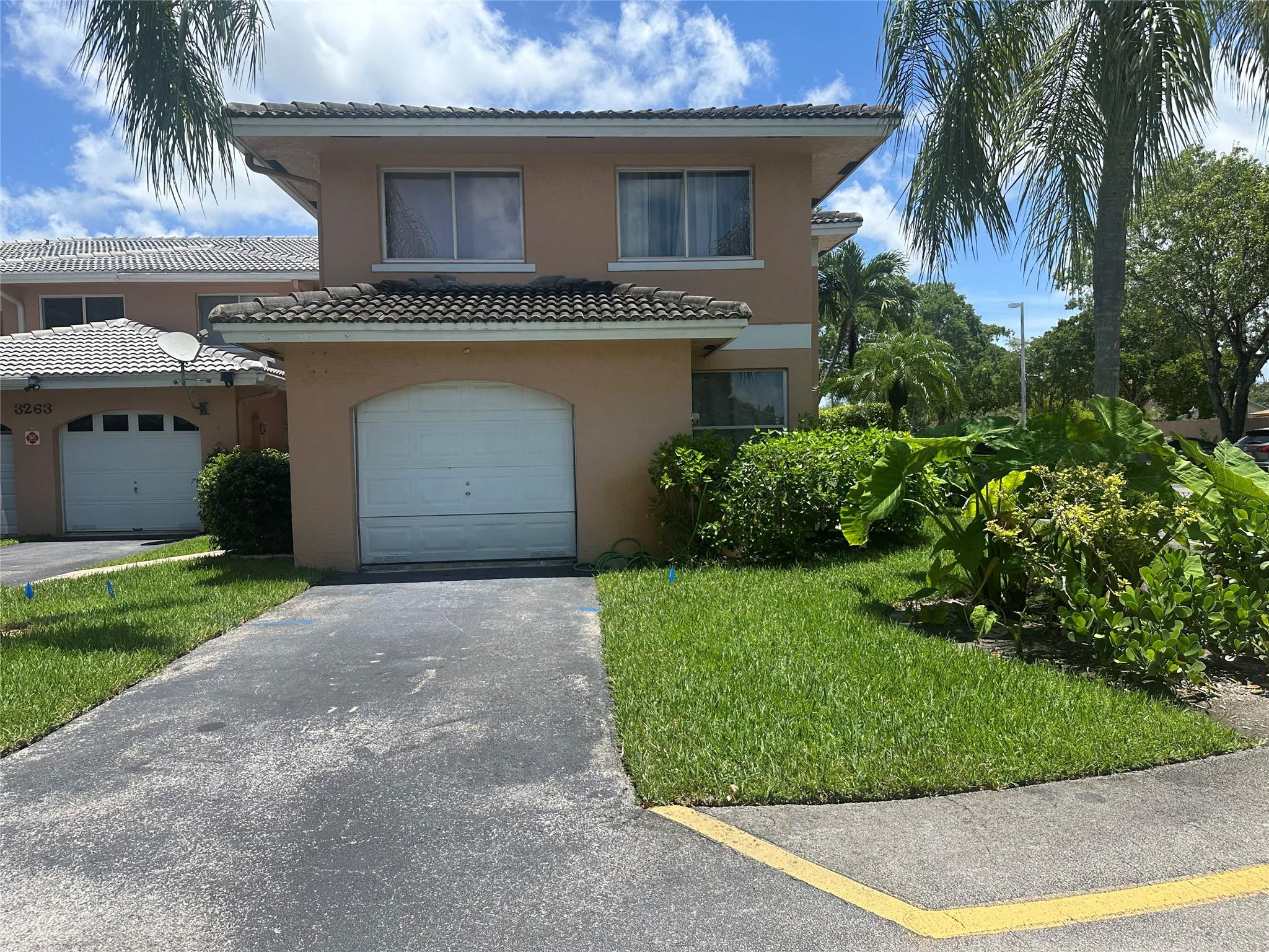 Homes for sale in Oakland Park, FL | 3263 Nw 44Th St #6, Oakland Park, FL 33309 | MLS# F10515817
