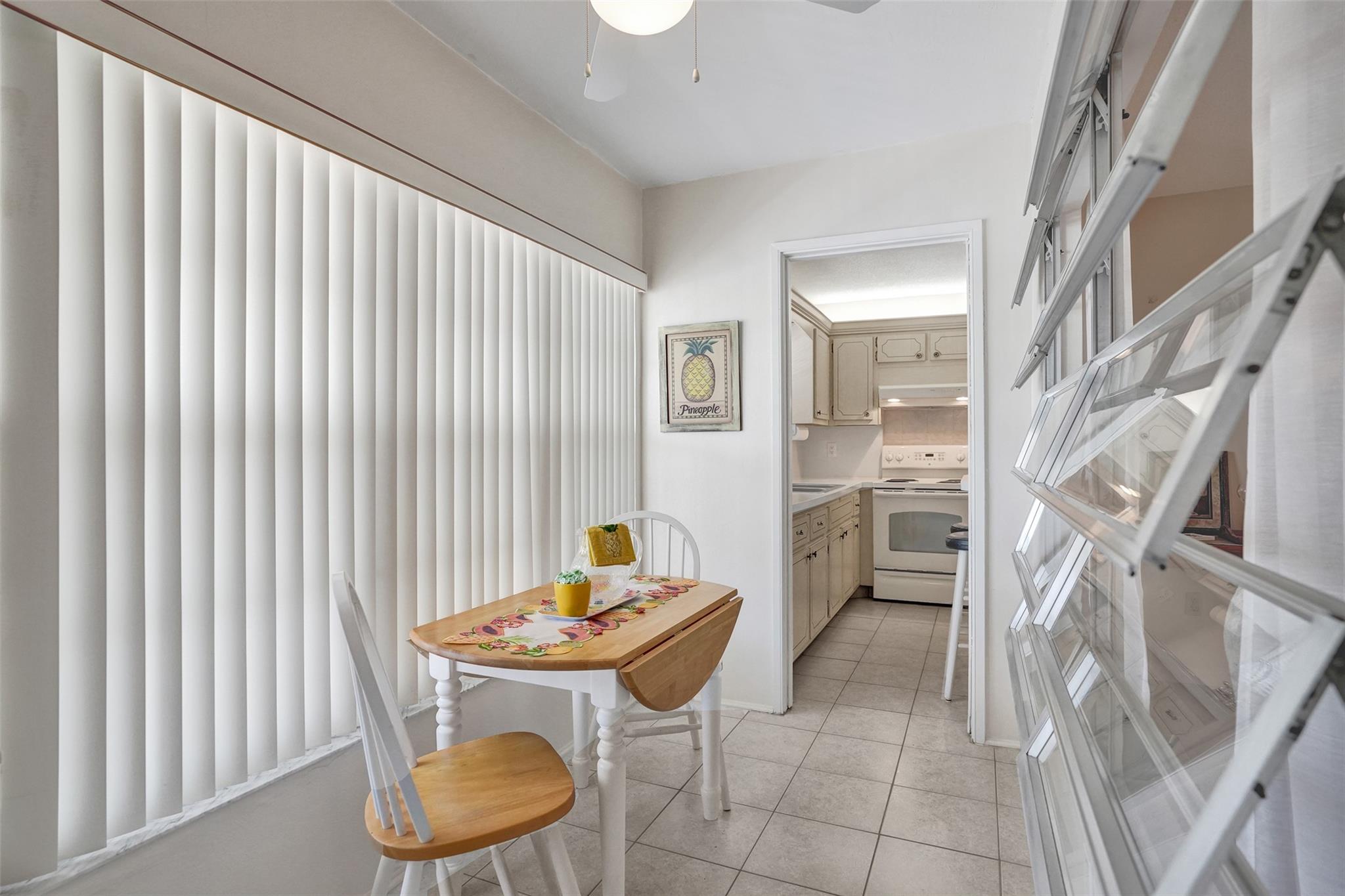 Homes for sale in Hollywood, FL | 1300 N 12th Ct #4B, Hollywood, FL 33019 | MLS# F10515628