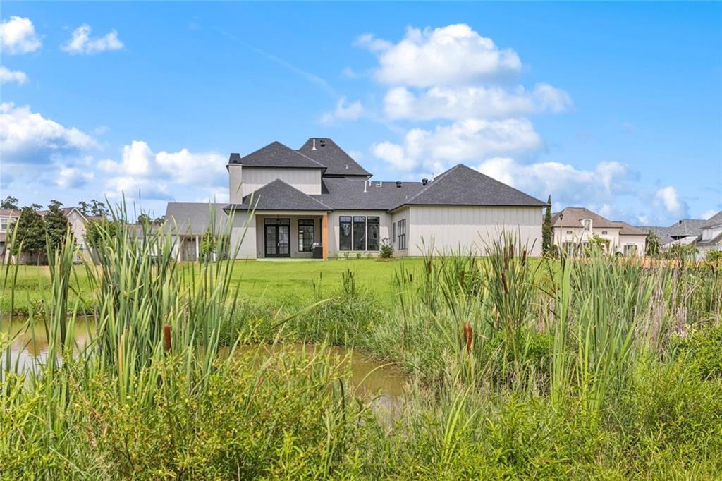 Homes for sale in Covington, LA | 809 Chretien Point Ave, Covington, LA 70433 | MLS# 2512033