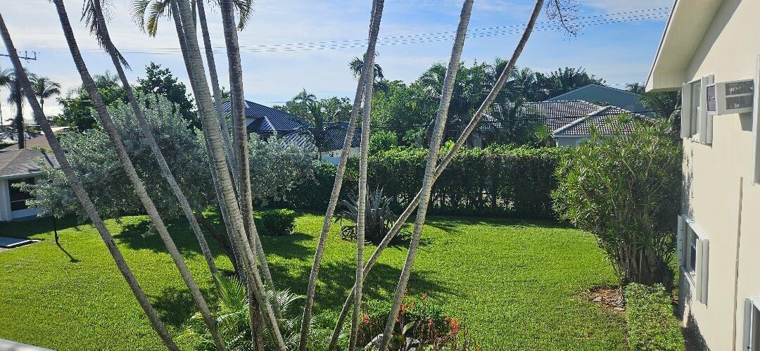 Sterling Village 880 Cond