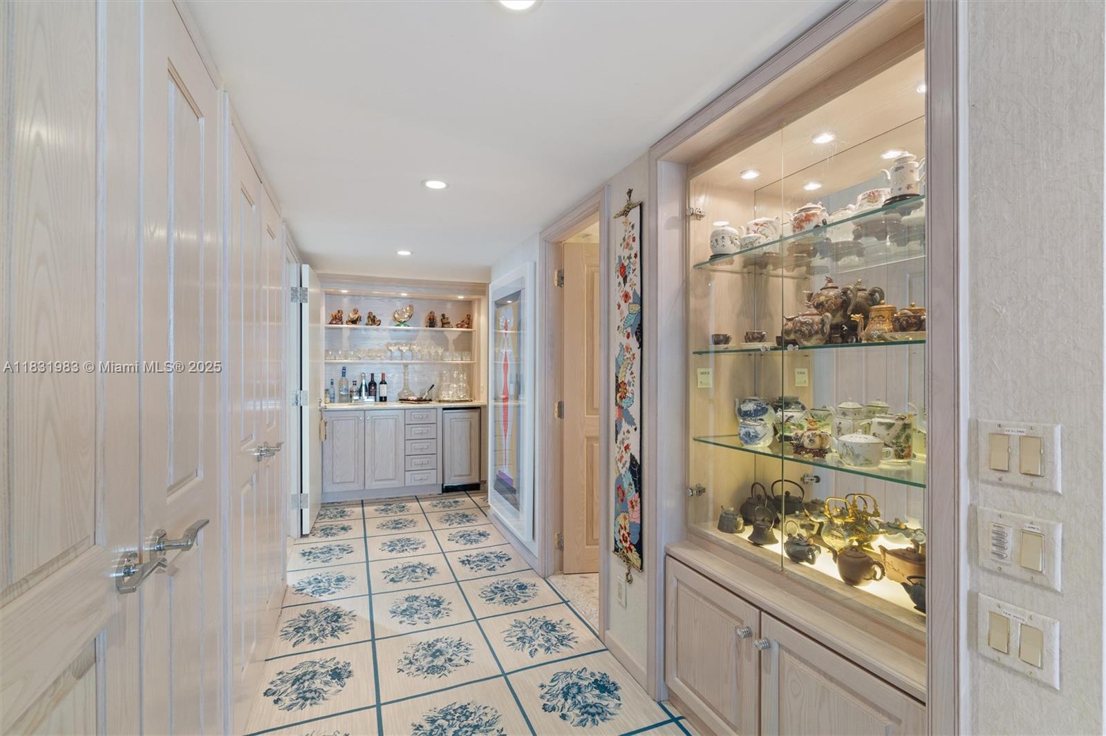 2200 S OCEAN LN #1501-2, Fort Lauderdale FL 33316