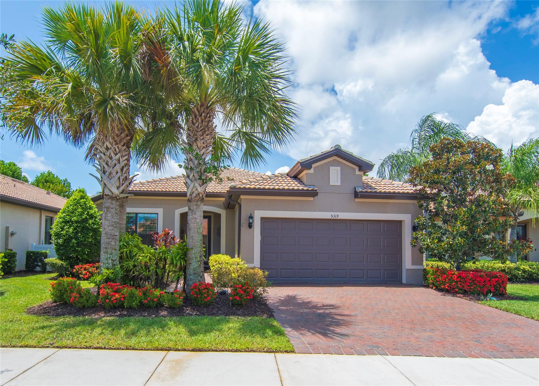 Cove At Waterway Village