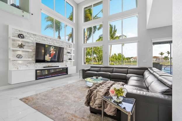 Homes for sale in Wellington, FL | 11836 Osprey Pointe Circle, Wellington, FL 33449 | MLS# R11108581