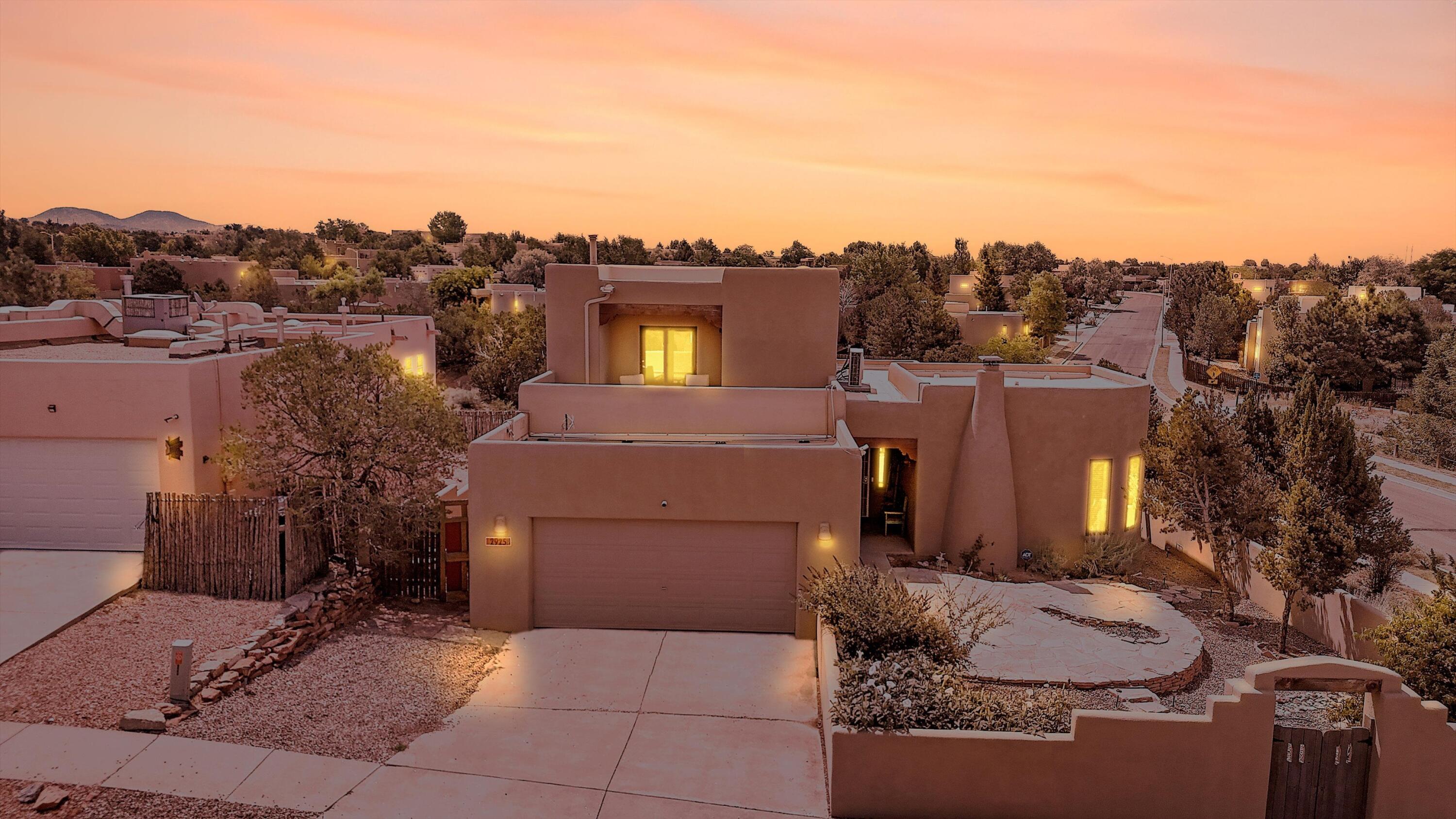 Homes for sale in Santa Fe, NM | 2925 Pueblo Tsankawi, Santa Fe, NM 87507 | MLS# 1088091