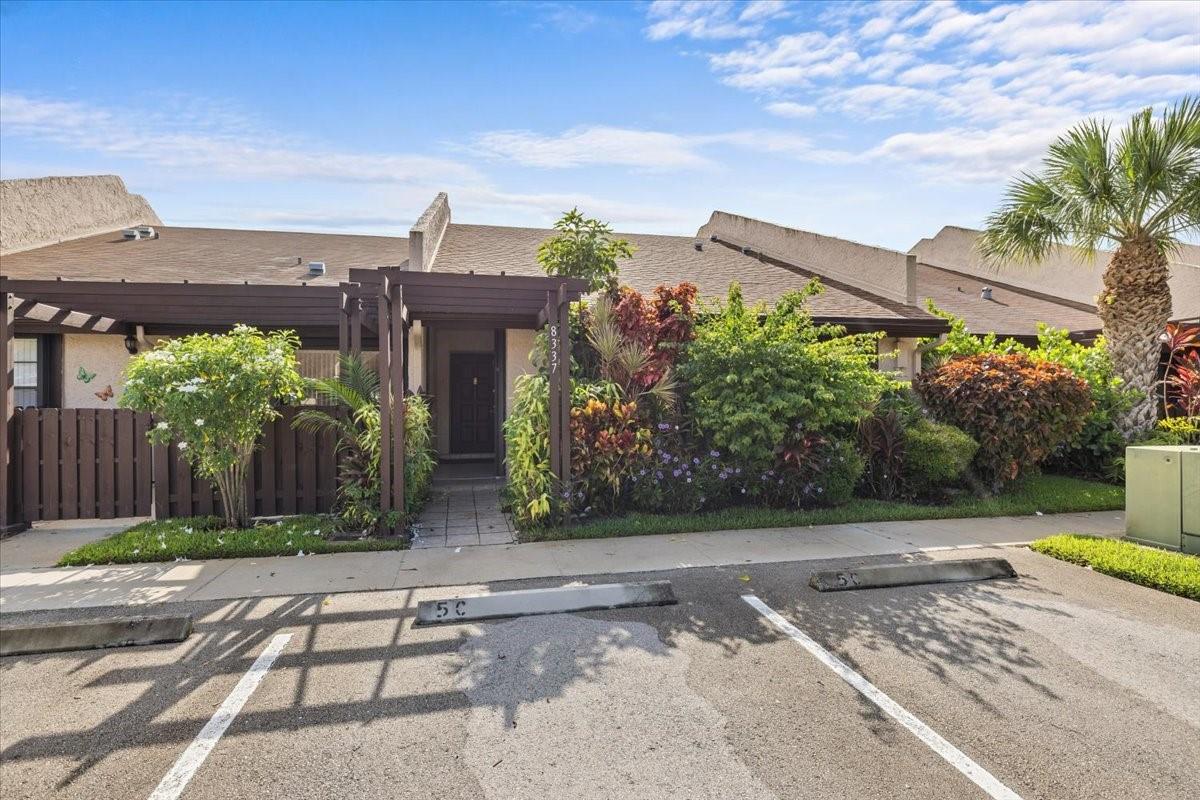 Homes for sale in Sunrise, FL | 8337 Nw 37th Pl #8337, Sunrise, FL 33351 | MLS# F10514574