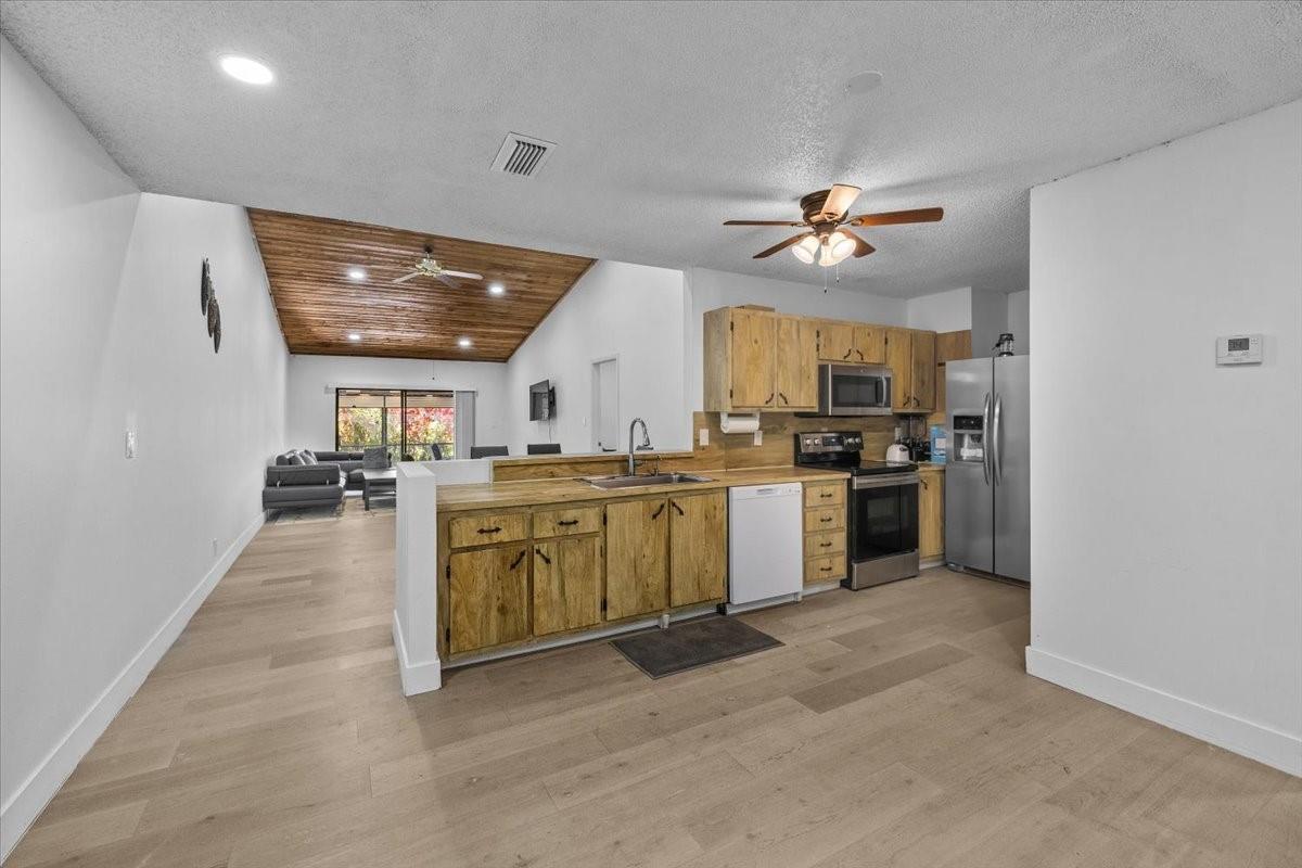 Homes for sale in Sunrise, FL | 8337 Nw 37Th Pl #8337, Sunrise, FL 33351 | MLS# F10514574