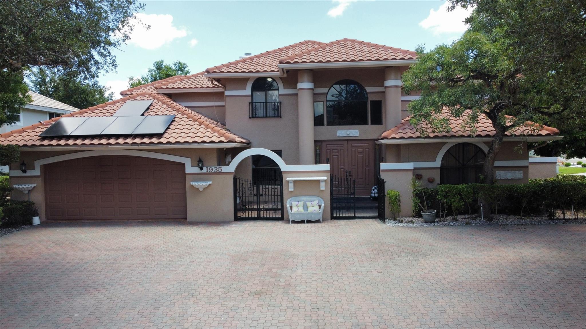 Homes for sale in Coral Springs, FL | 1935 Las Colinas Way, Coral Springs, FL 33071 | MLS# F10515961